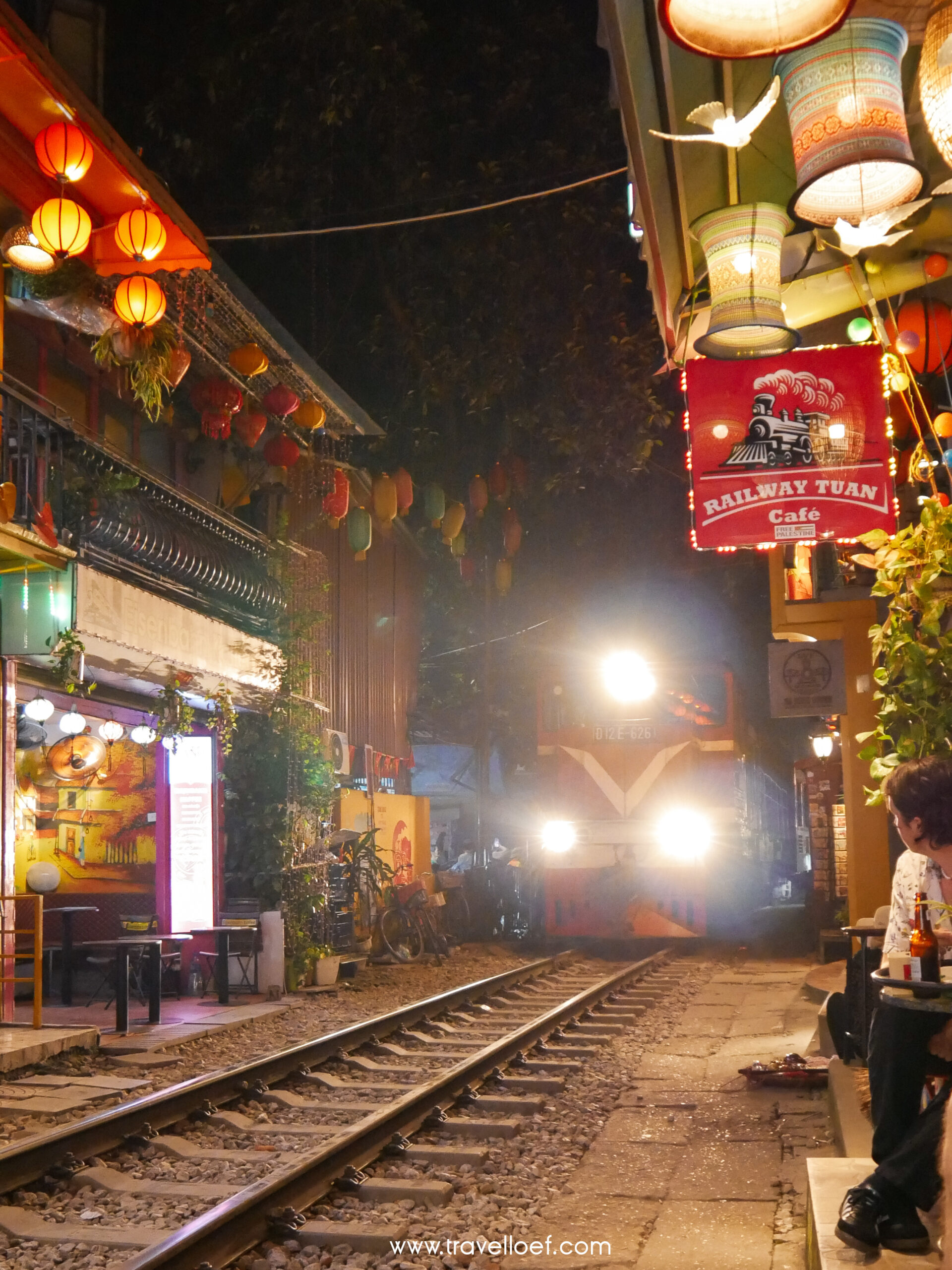 Hanoi Train street trein straat Vietnam